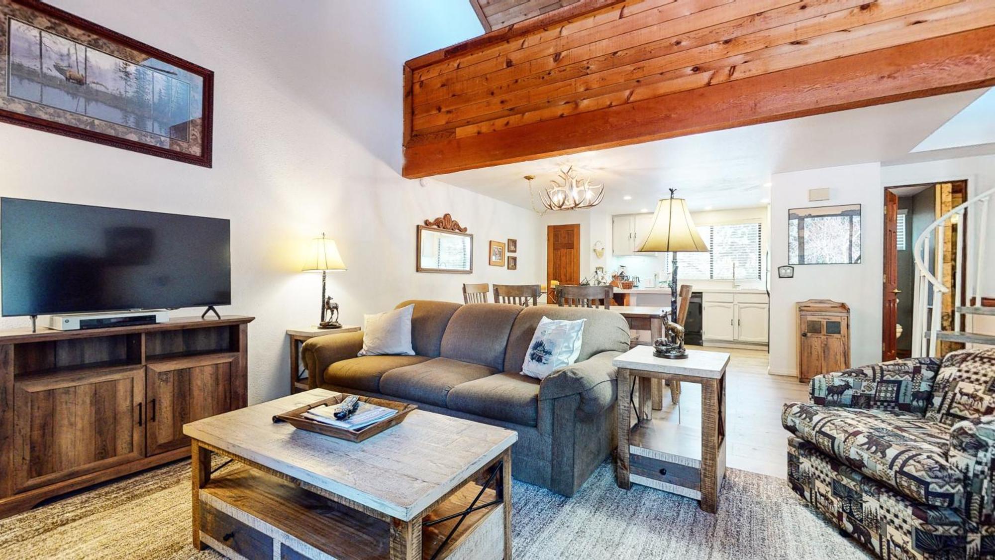 Mammoth Sierra Townhome * Mammoth Lakes