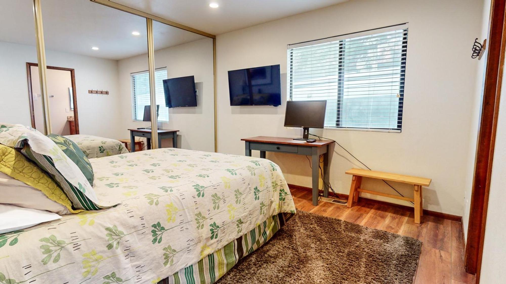 Mammoth Sierra Townhome * Mammoth Lakes