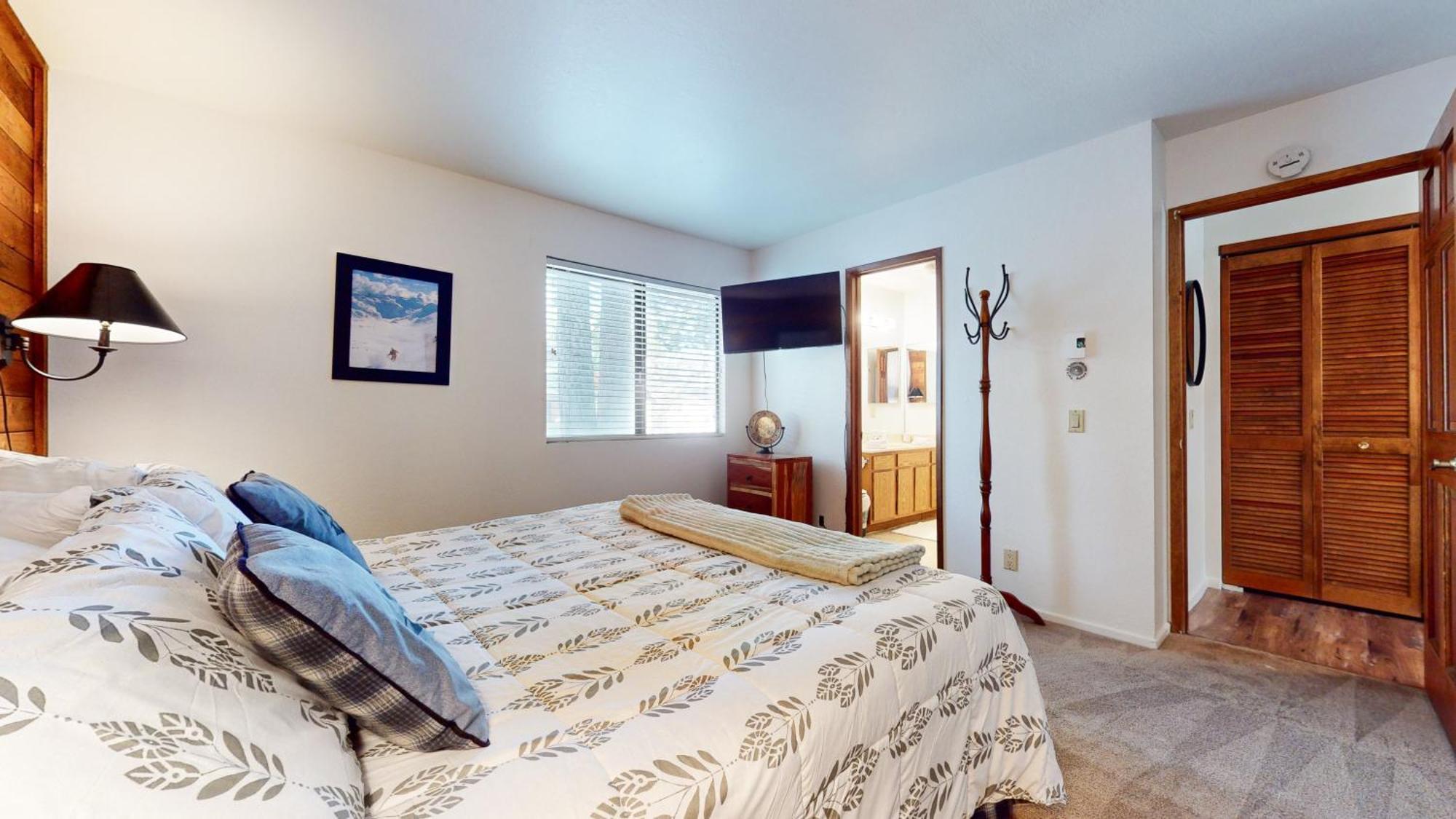 Mammoth Sierra Townhome Apartment *